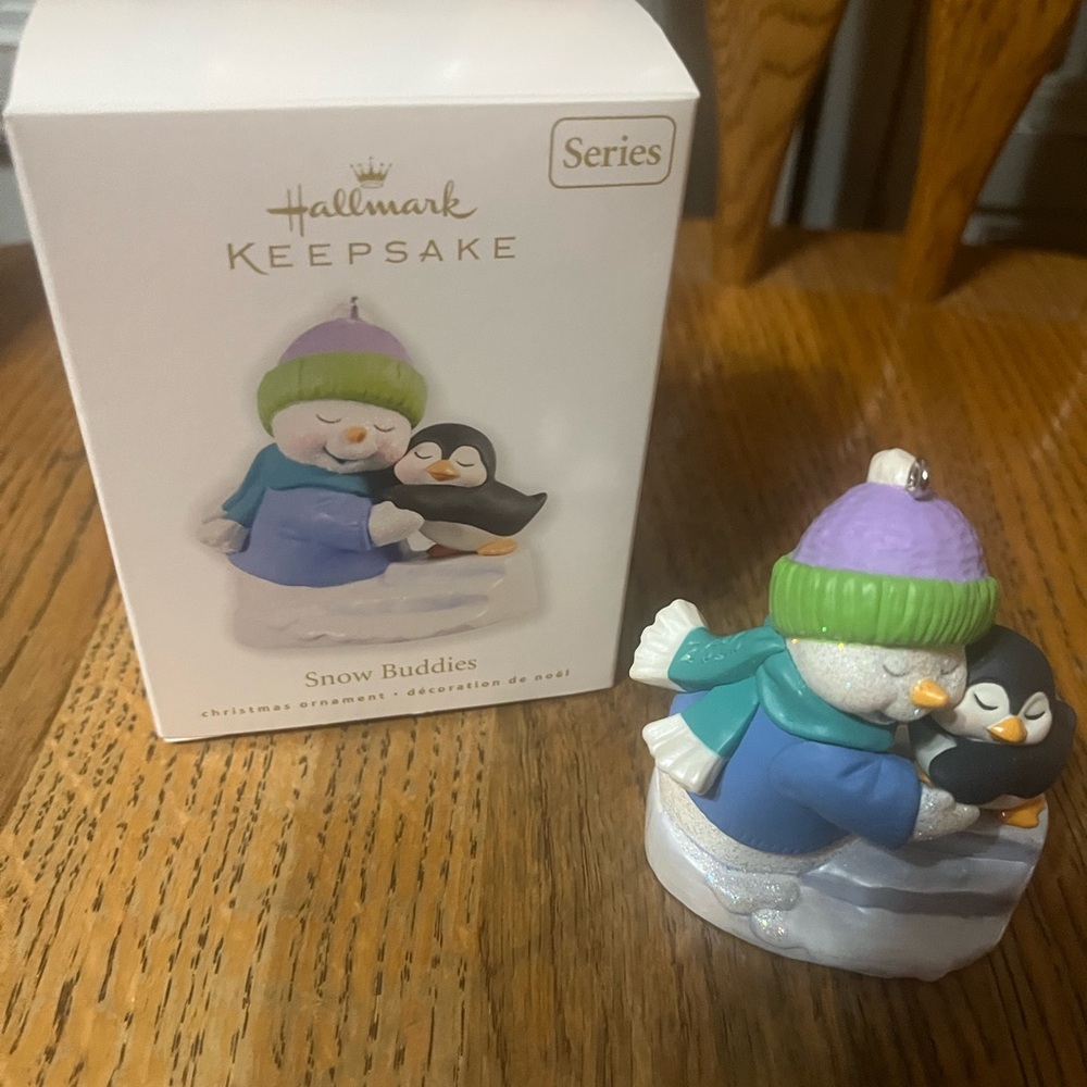 Hallmark Keepsake Snow Buddies Ornament - Blue and Black